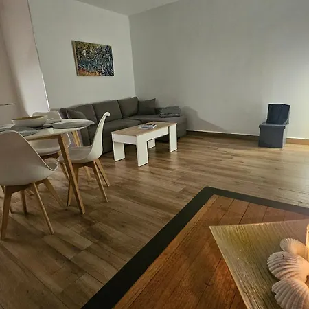 Stylish Old Town Appartement *
